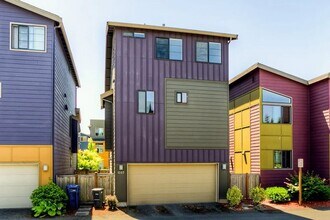 1327 159th Pl SW in Lynnwood, WA - Building Photo - Building Photo