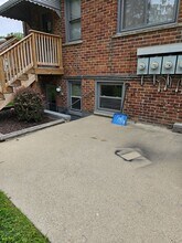 115 W 13 Mile Rd-Unit -#121 in Royal Oak, MI - Building Photo - Building Photo