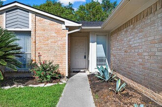 802 Cascade Creek Dr in Katy, TX - Building Photo - Building Photo