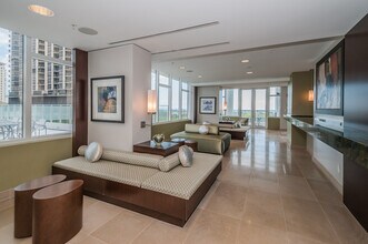 145 2nd Ave S in St. Petersburg, FL - Building Photo - Building Photo