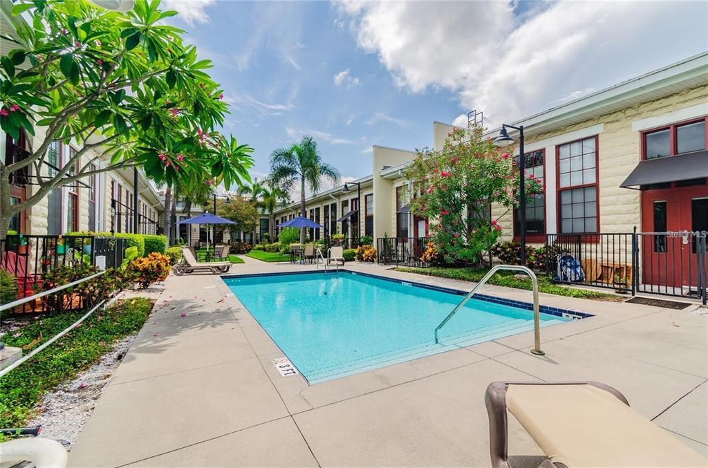 2001 E 2nd Ave in Tampa, FL - Building Photo