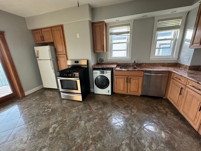 property at 7 Orient Ave