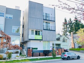 8509 14th Ave NW in Seattle, WA - Building Photo