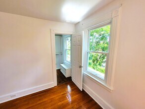 299 Bruce Park Ave in Greenwich, CT - Building Photo - Building Photo