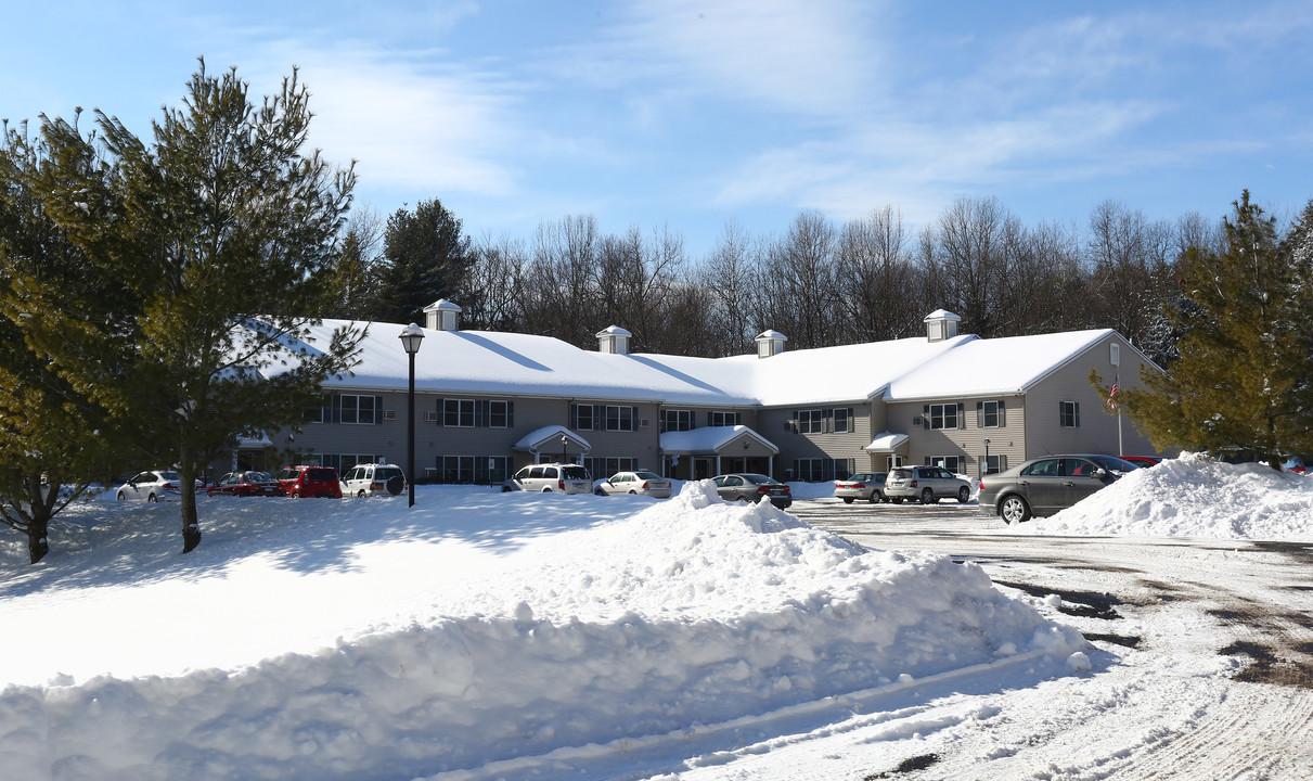 Glenville Terrace in Schenectady, NY - Building Photo