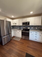 973 TN-81, Unit 973-10 in Jonesborough, TN - Foto de edificio - Building Photo