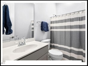 153 Abercorn Cir, Unit 1118 in Chapel Hill, NC - Building Photo - Building Photo