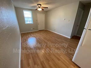 1202 NW 3rd Ave in Mineral Wells, TX - Building Photo - Building Photo