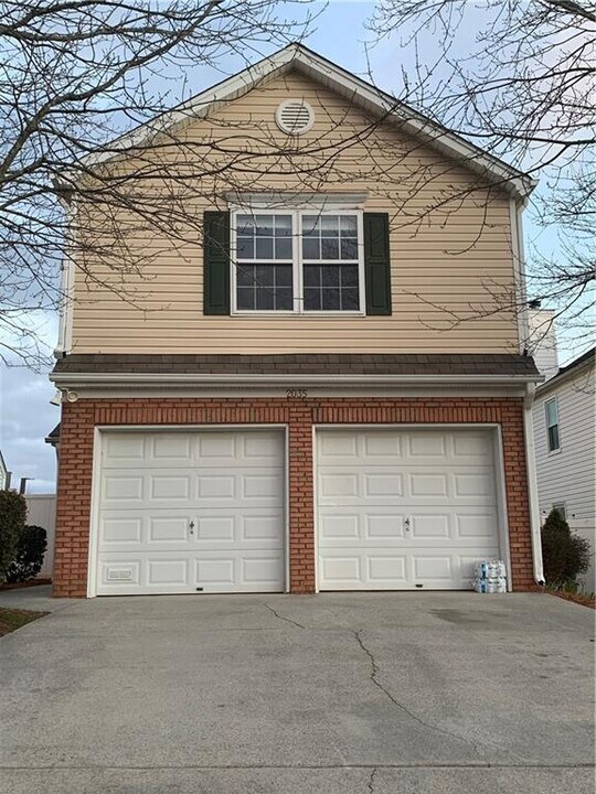 2035 Keenland Ct in Cumming, GA - Building Photo