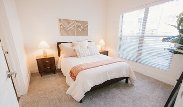 Stacks on Main in Nashville, TN - Building Photo - Building Photo