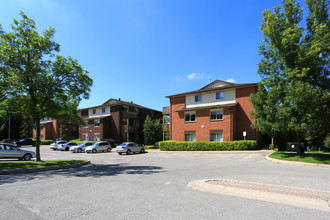 Timberwalk Condominiums in Barrie, ON - Building Photo - Building Photo