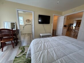 11614 Bonaparte Ave in White Marsh, MD - Building Photo - Building Photo