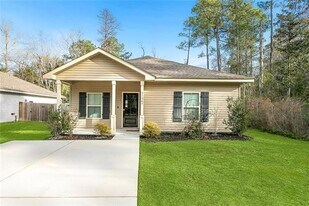 21347 Heintz St in Abita Springs, LA - Building Photo