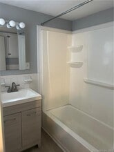 26 Mt Pleasant St in Derby, CT - Building Photo - Building Photo