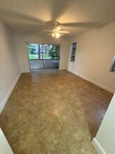 1751 NW 75th Ave, Unit 114 in Plantation, FL - Building Photo - Building Photo