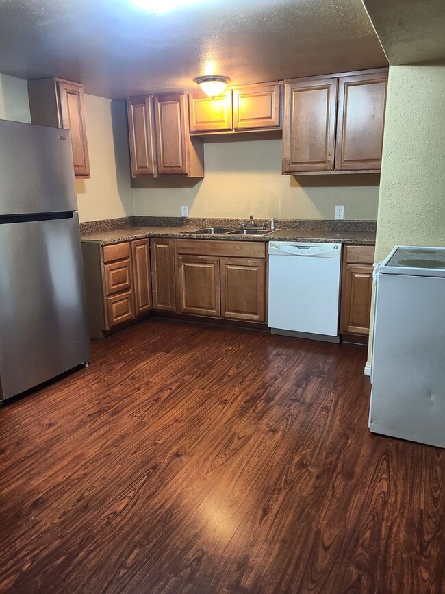 property at 1219 9th St