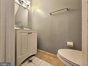 8077 Pantano Pl in Alexandria, VA - Building Photo - Building Photo