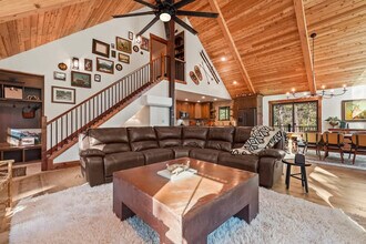 18 Spur Dr in Garden Valley, ID - Building Photo - Building Photo