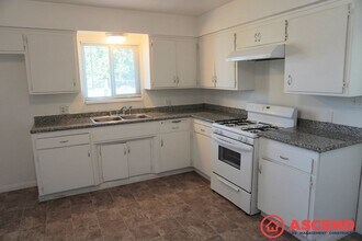 415 Minner Ave in Bakersfield, CA - Building Photo - Building Photo
