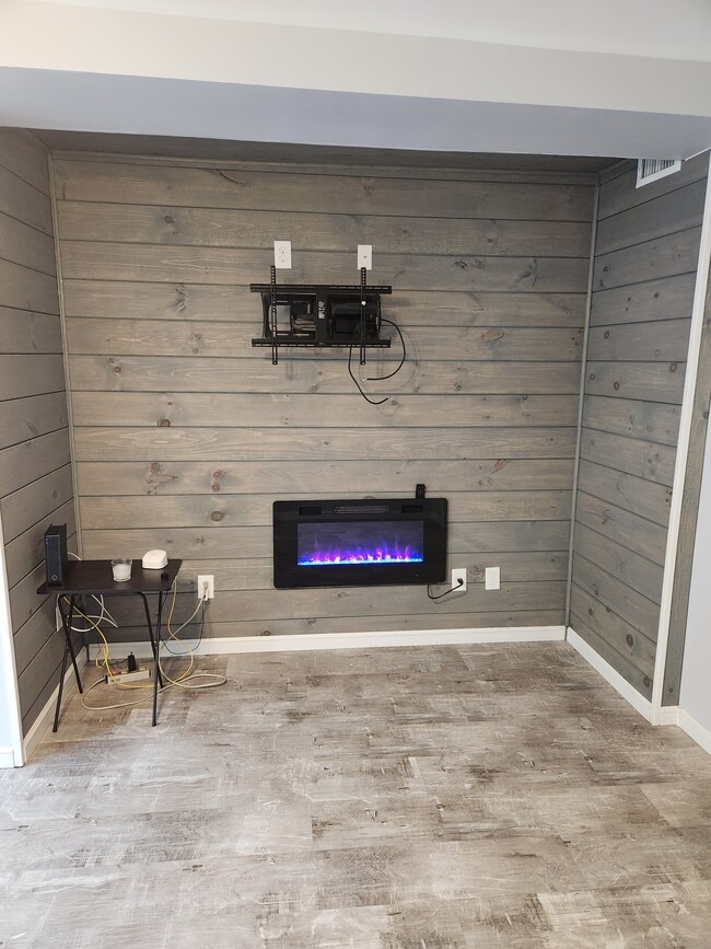 43 John St, Unit 1