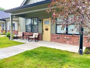 Cottages at Sanders Glen in Westfield, IN - Building Photo - Building Photo