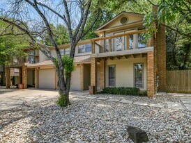 6611 Hart Ln in Austin, TX - Building Photo
