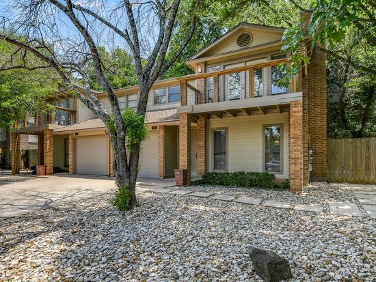 6611 Hart Ln in Austin, TX - Building Photo