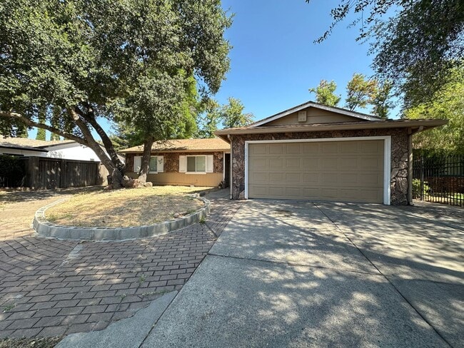 property at 8505 Sun Florin Dr