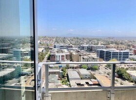1080 Park Blvd, Unit 1834 in San Diego, CA - Building Photo