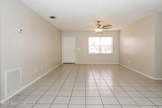 2252 SE Berkshire Blvd in Port St. Lucie, FL - Building Photo - Building Photo