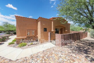 665 E Weckl Pl in Tucson, AZ - Building Photo - Building Photo