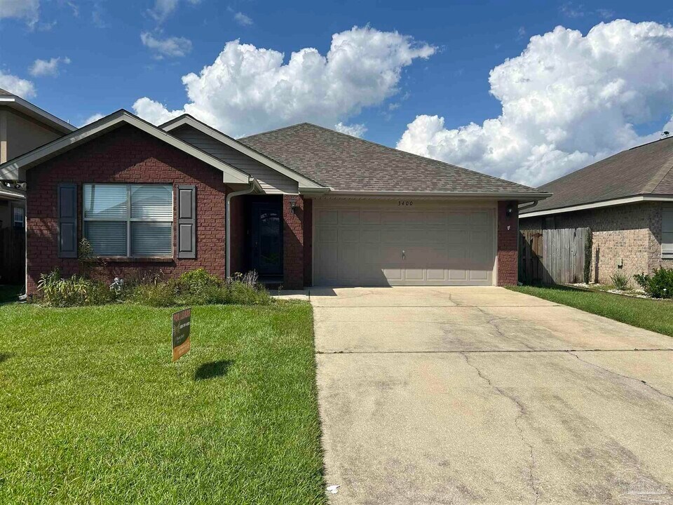 3400 Wasatch Range Loop in Pensacola, FL - Building Photo