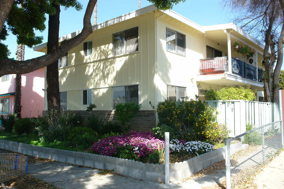 810 Teresi Ct in San Jose, CA - Foto de edificio