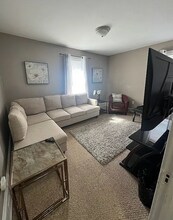 533 N 2nd St, Unit Apt 2 in Wormleysburg, PA - Foto de edificio - Building Photo