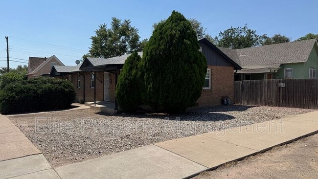 1019 N Elizabeth St in Pueblo, CO - Building Photo - Building Photo