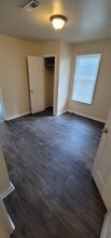 106 Taylor St in Greenville, SC - Building Photo - Building Photo