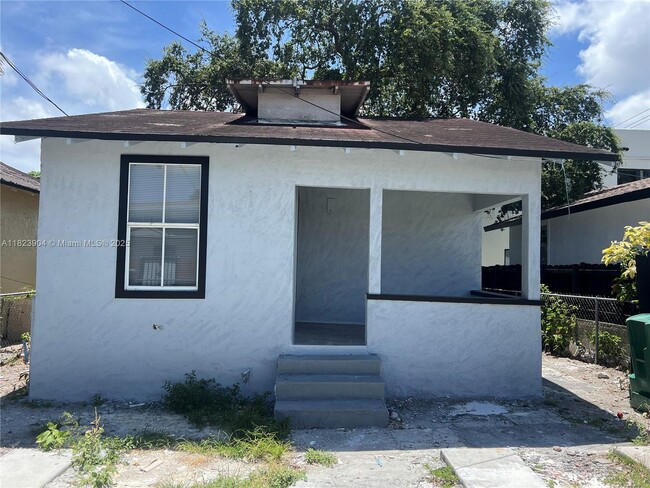property at 1800 SW 3rd St