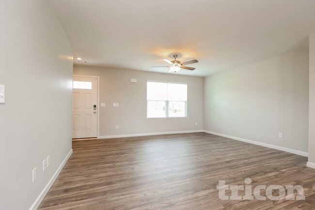 2013 Westchester Dr in Nashville, TN - Foto de edificio - Building Photo