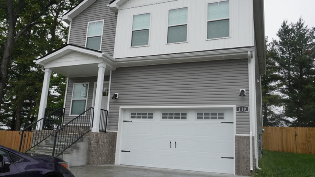 property at 119 roadrunner Ct