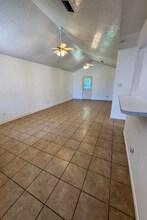 2405 26th St N in Texas City, TX - Building Photo - Building Photo