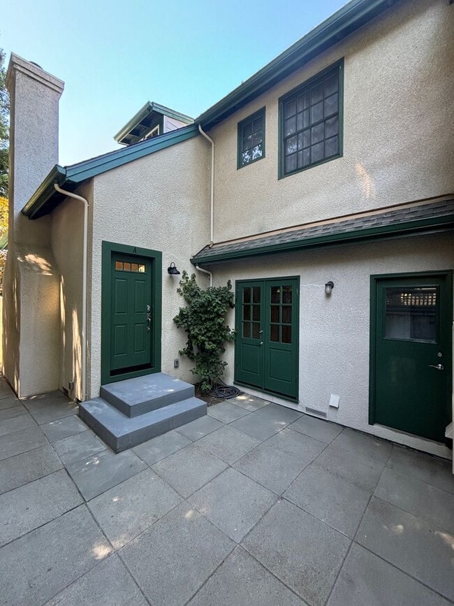 property at 2063 Hoen Ave