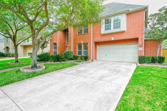 5619 Riverstone Crossing Dr