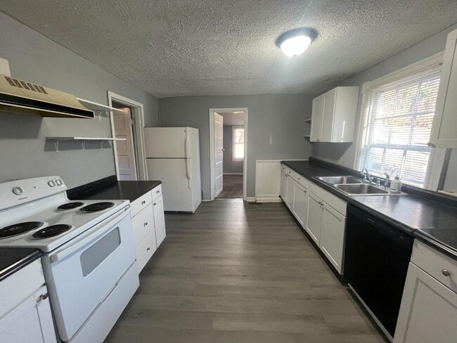 800 Spring St in Lynchburg, VA - Building Photo - Building Photo