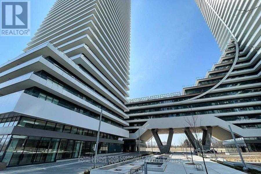 20-3320 Shore Breeze Dr in Toronto, ON - Building Photo