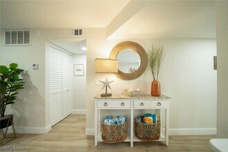 17451 Overhill Dr in Ft. Myers, FL - Building Photo - Building Photo