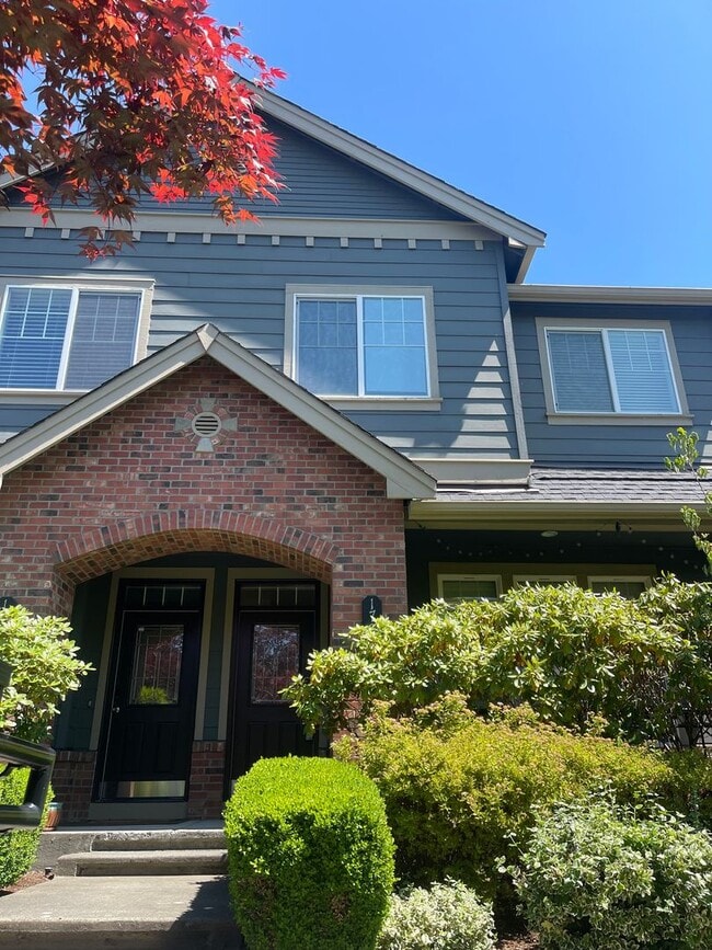 property at 1735 11th Ln NE