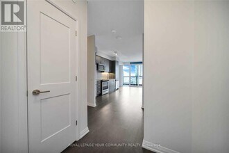 7895 Jane St in Vaughan, ON - Building Photo - Building Photo
