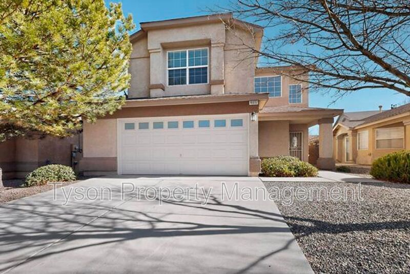 10332 Calle Hermosa Pl NW in Albuquerque, NM - Building Photo