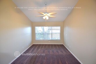 8308 Mark Twain Pl in Tampa, FL - Building Photo - Building Photo