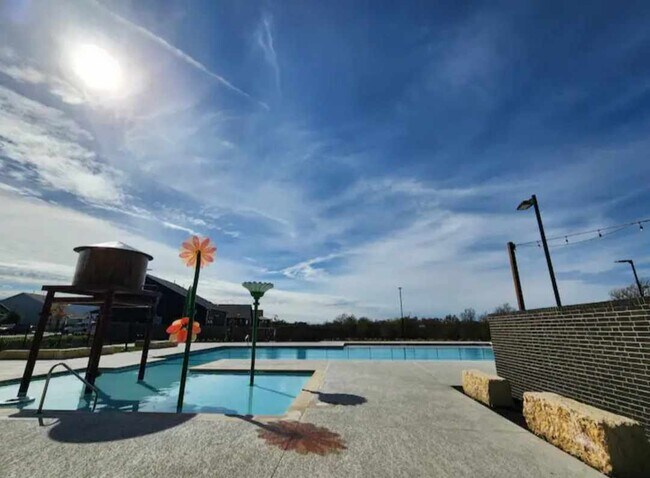 13907 Mussel Rn in Elgin, TX - Building Photo - Building Photo